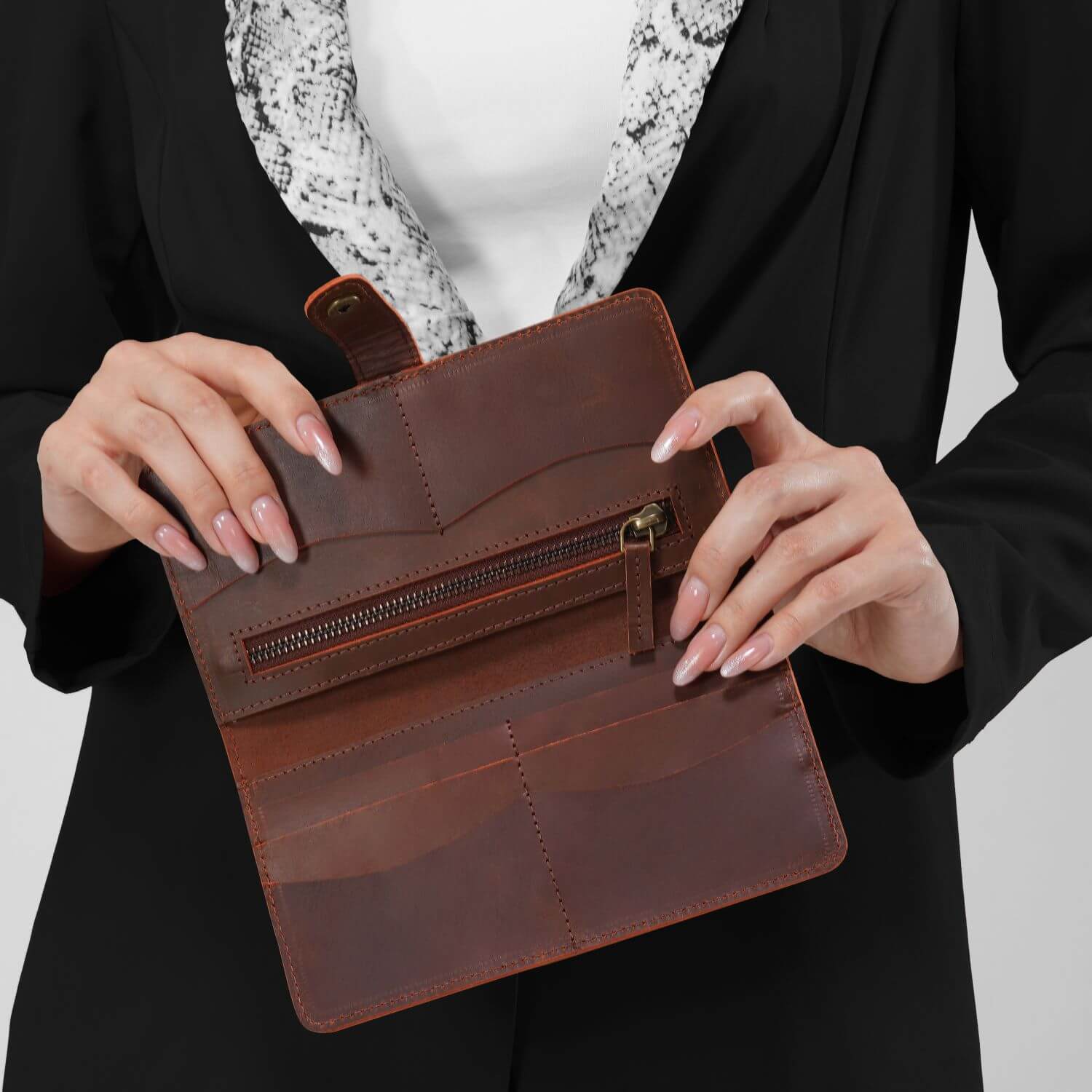 Milan Classic Bi-Fold Wallet | | Brown