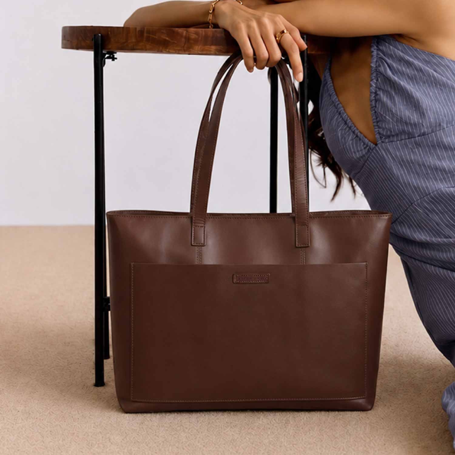 #Color_Chocolate Brown